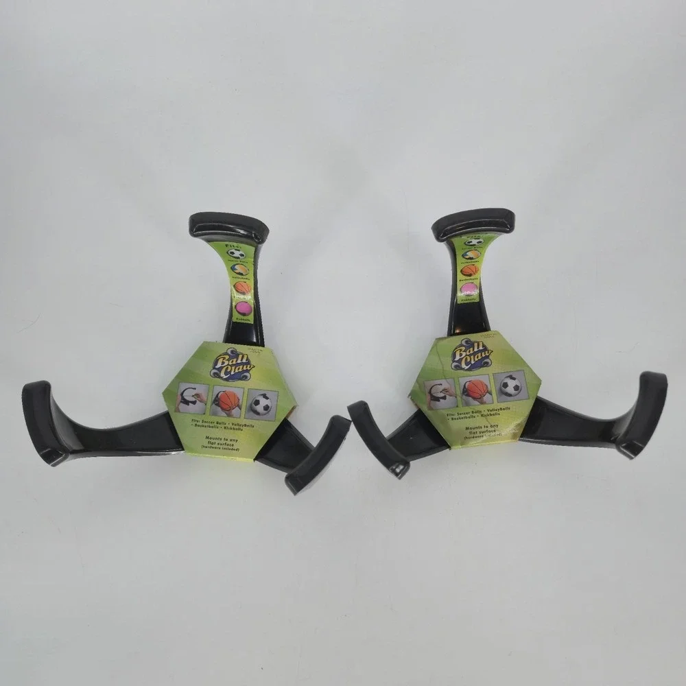 Ball Claw Wall Mount Ball Holder Set 2 Basketball Soccer Volleyball SA8996 Store